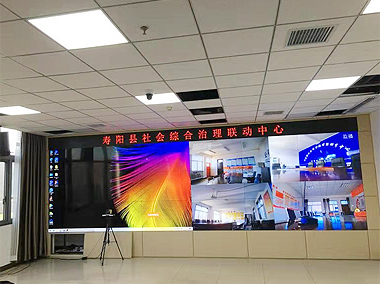 小間距LED顯示屏 小間距LED顯示屏